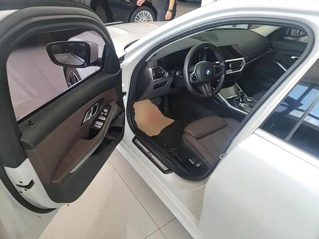 BMW 3 Series — миниатюра 16