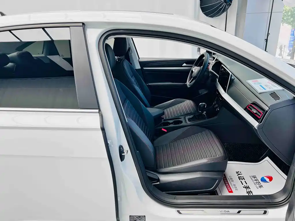 Volkswagen Lavida — миниатюра 22
