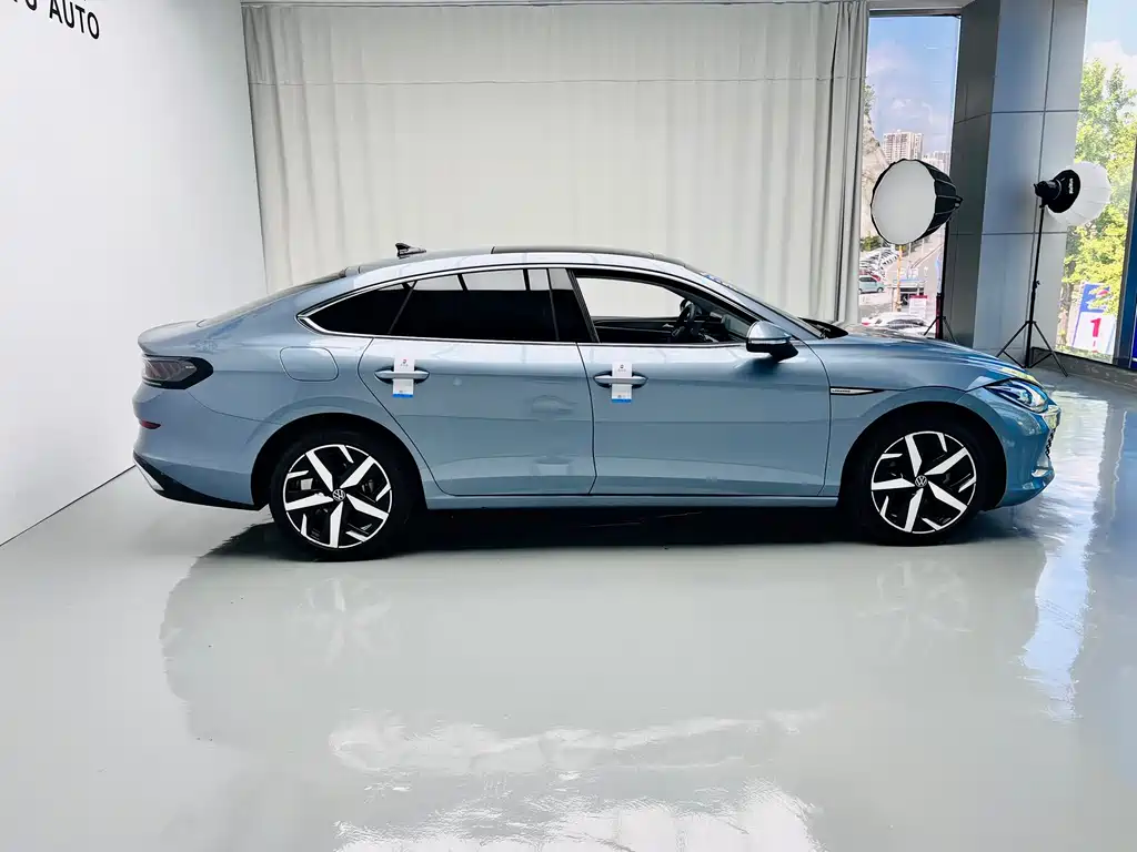 Volkswagen Lamando — миниатюра 5