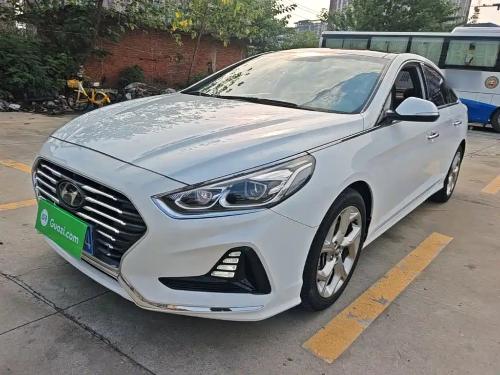 Hyundai Sonata — миниатюра 2