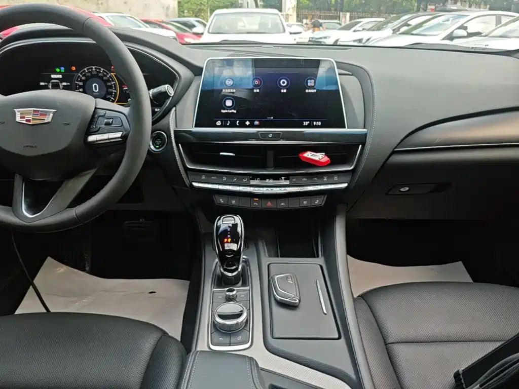Cadillac CT5 — миниатюра 13