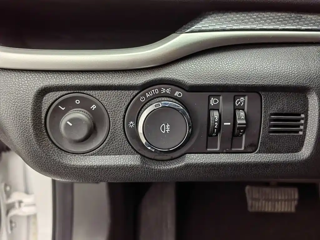 Buick Excelle — миниатюра 21