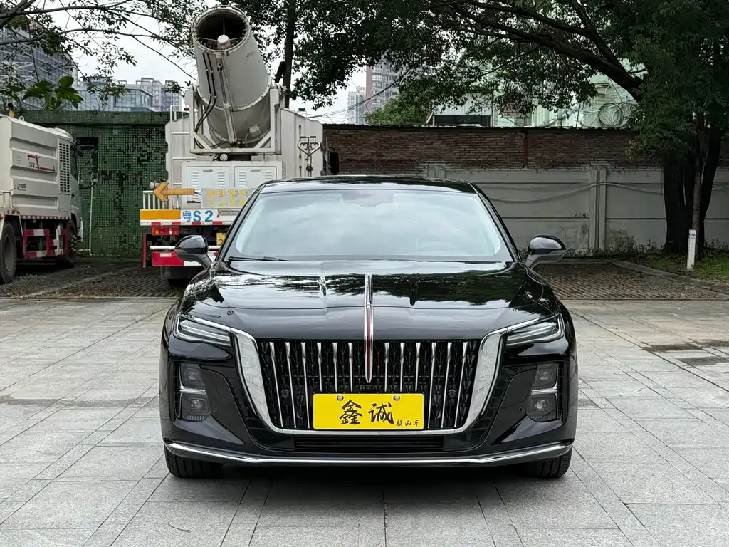 Hongqi Hongqi H5 — миниатюра 3