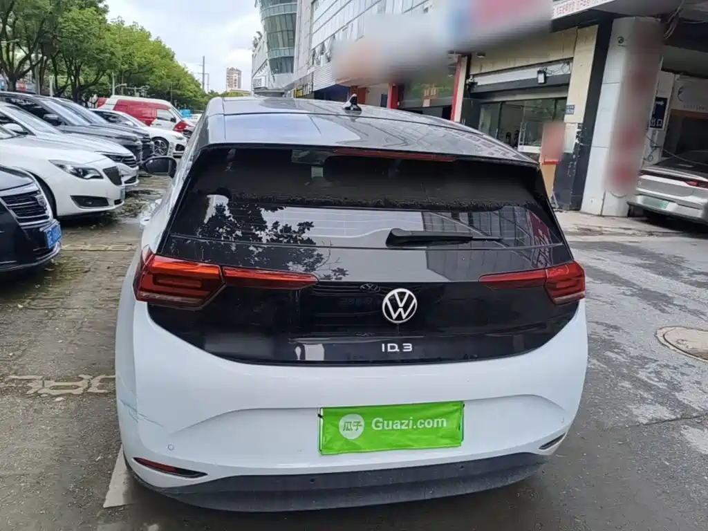 Volkswagen ID.3 — миниатюра 6