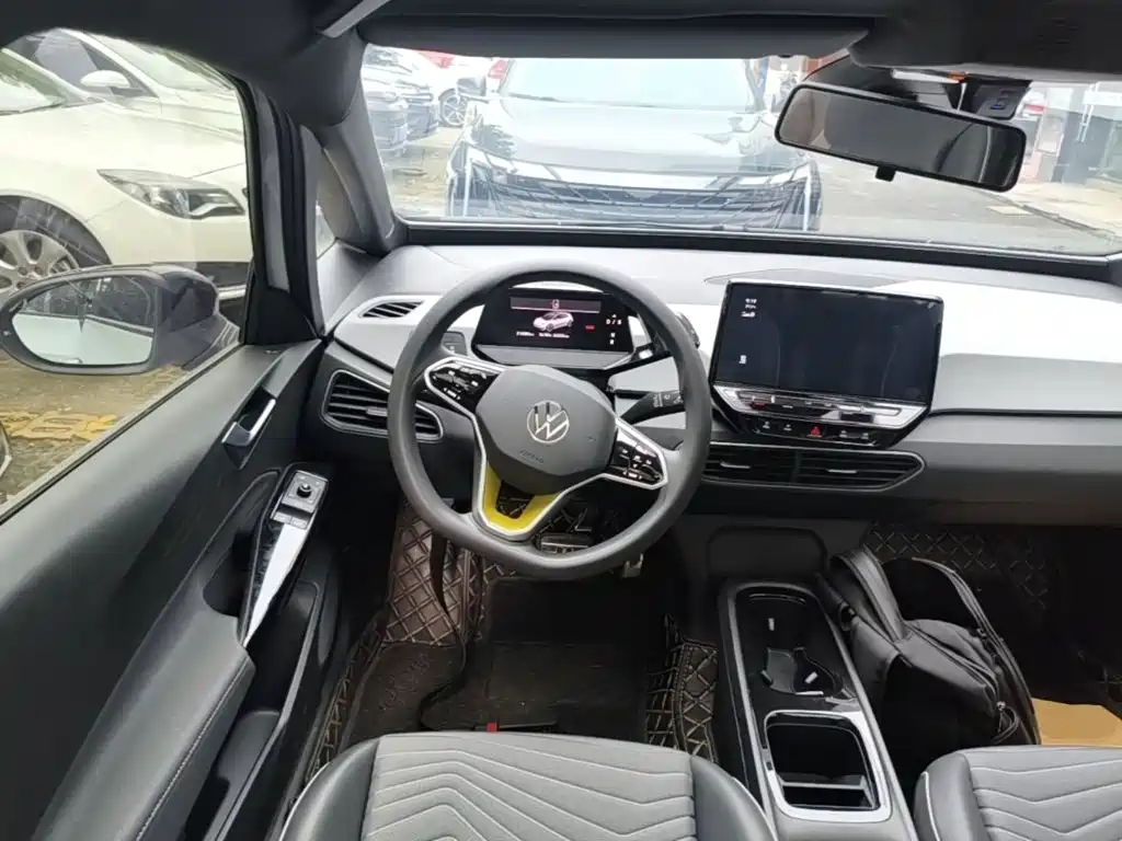 Volkswagen ID.3 — миниатюра 11