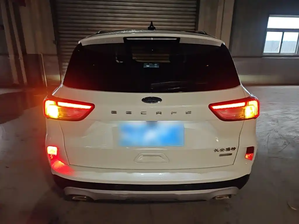 Ford Escape — миниатюра 6