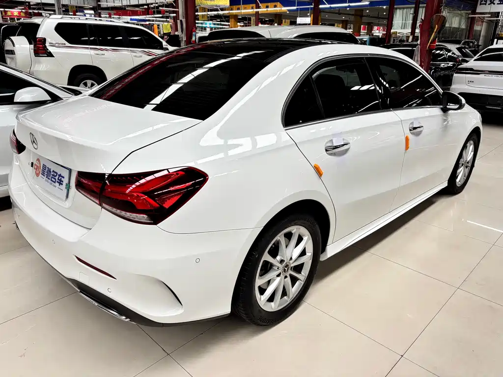 Mercedes-Benz A-Class — миниатюра 15