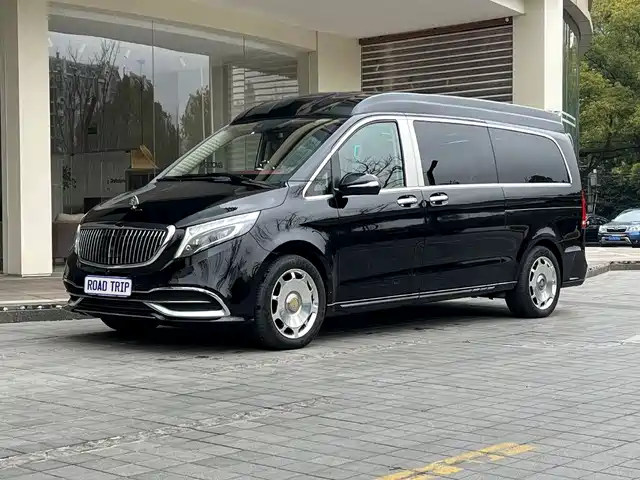 MERCEDES-BENZ V CLASS