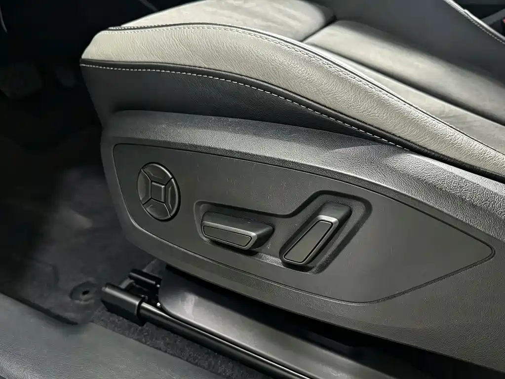 Audi Q3 — миниатюра 13