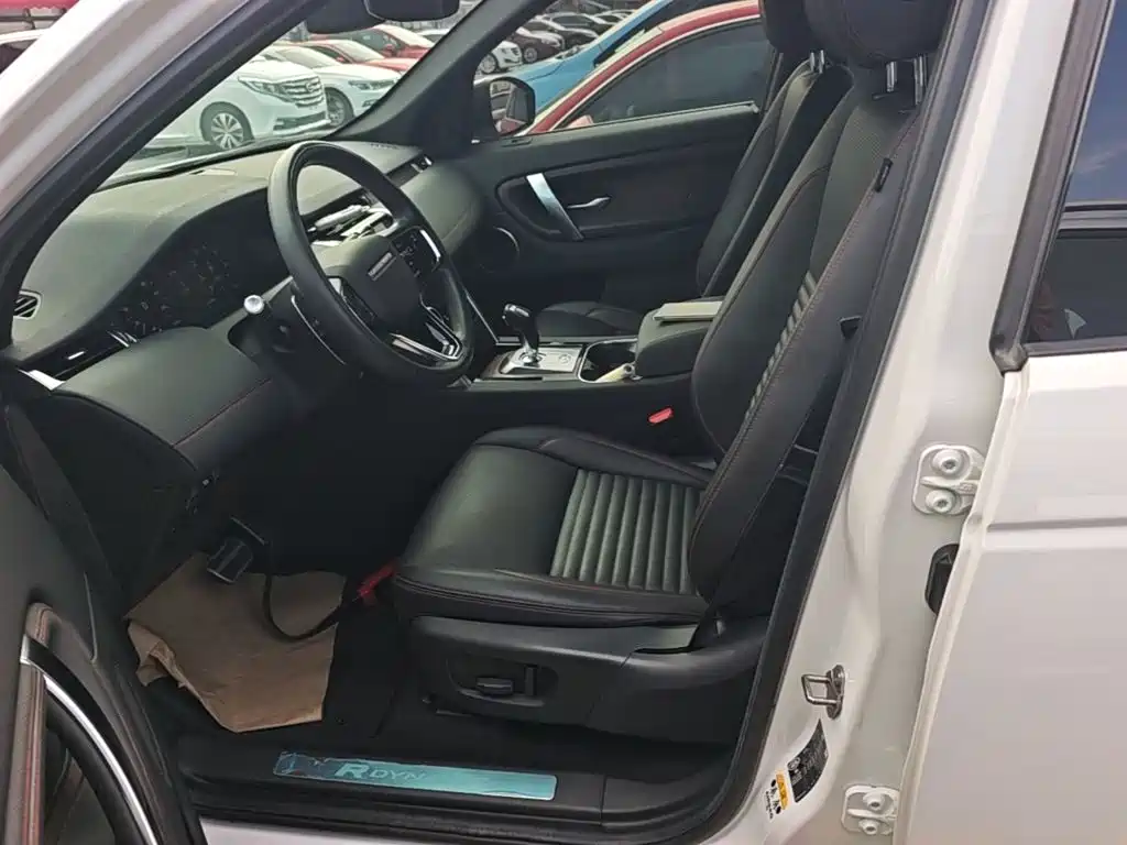 Land Rover Discovery Sport — миниатюра 15