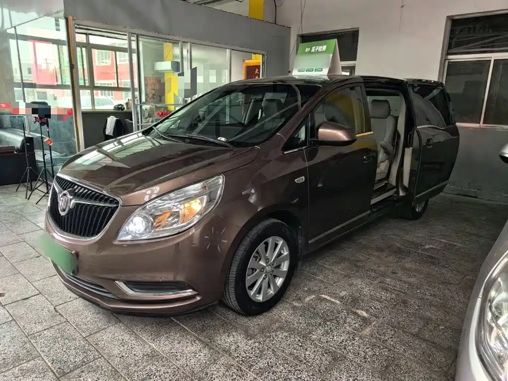 Buick GL8 — миниатюра 4