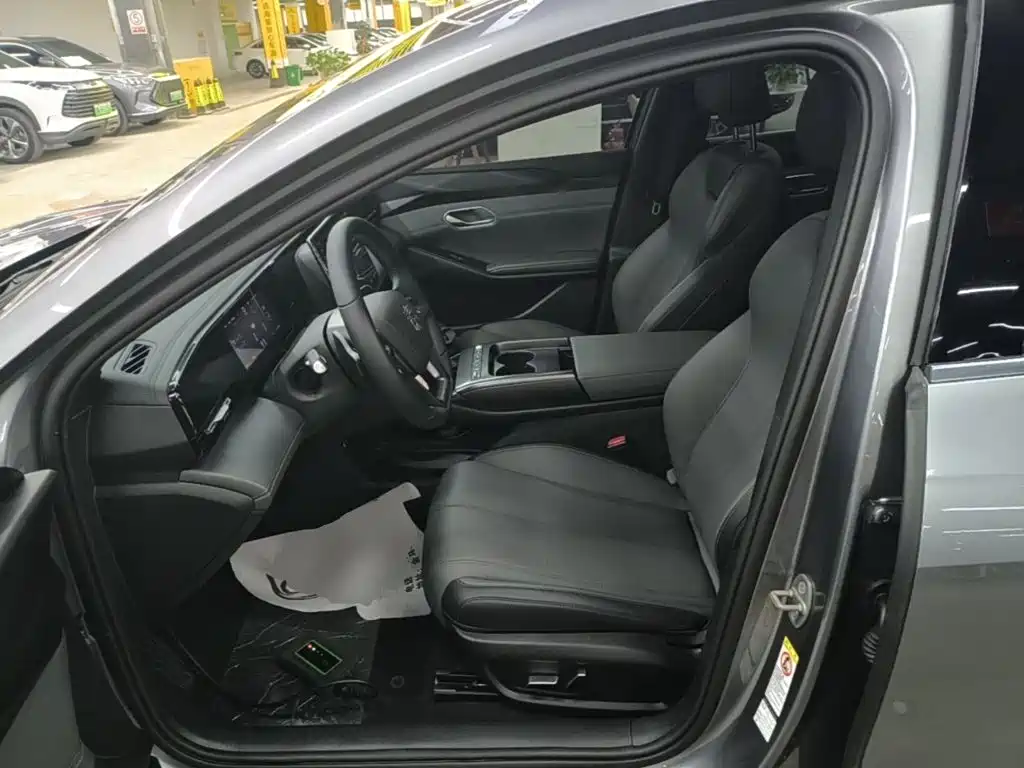 BYD Qin L — миниатюра 15