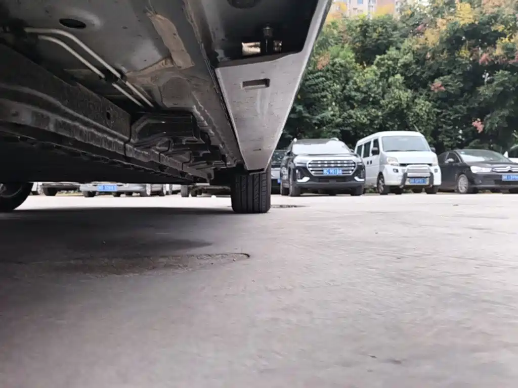 BAIC EU5 Plus — миниатюра 21