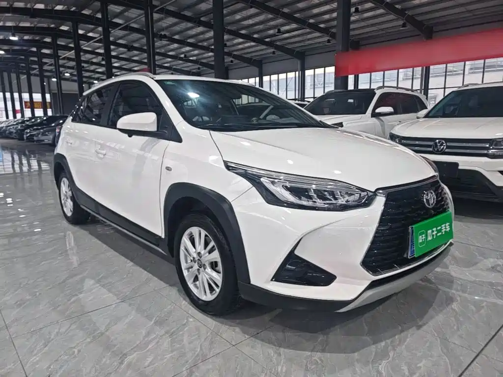 Toyota Yaris L — миниатюра 4