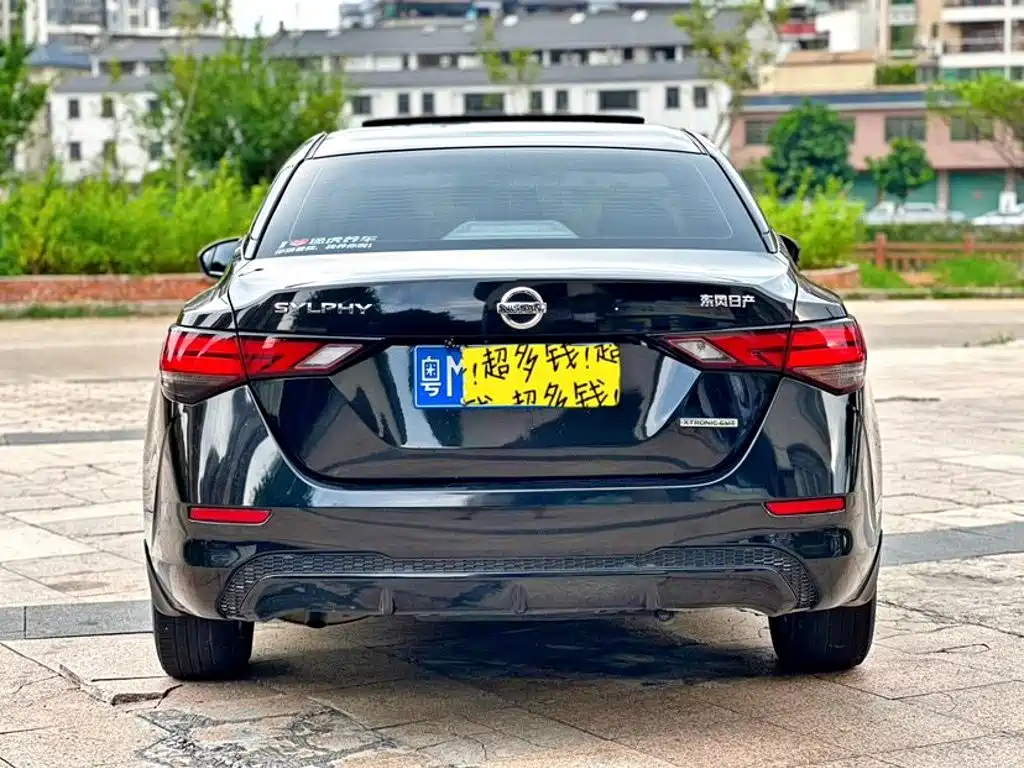Nissan Sylphy — миниатюра 6