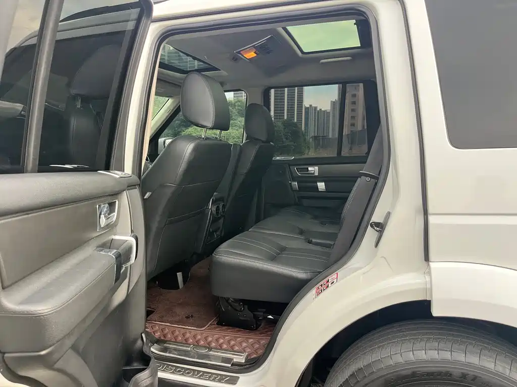 Land Rover Discovery — миниатюра 22