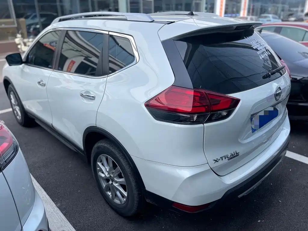 NISSAN QIJUN