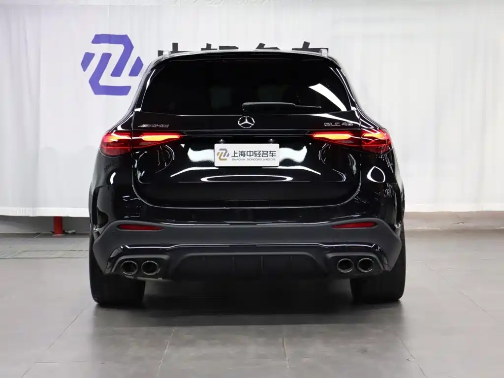 Mercedes-Benz GLC AMG