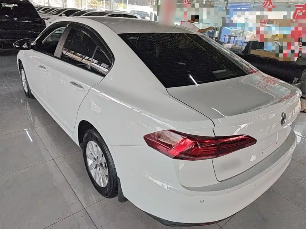 Volkswagen Bora — миниатюра 5