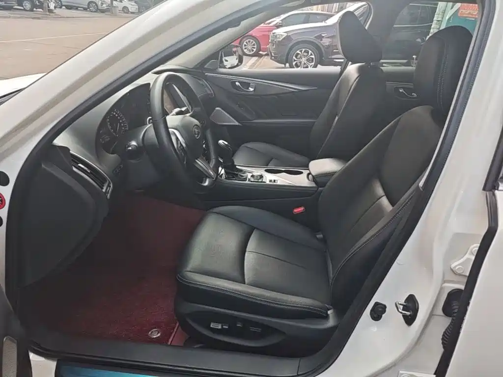 Infiniti Q50L — миниатюра 15