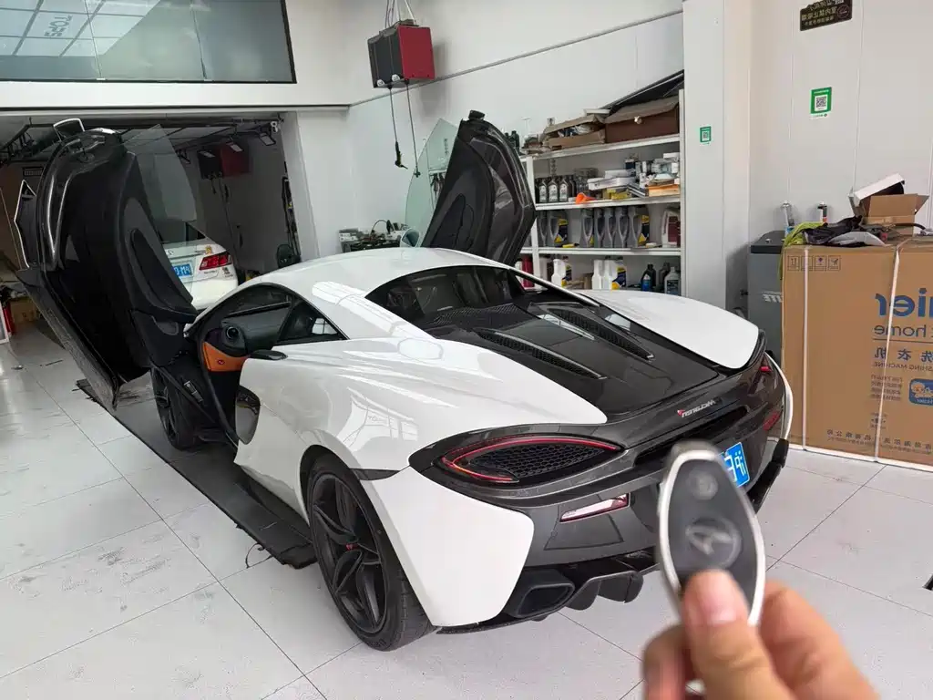 McLaren 570 — миниатюра 6