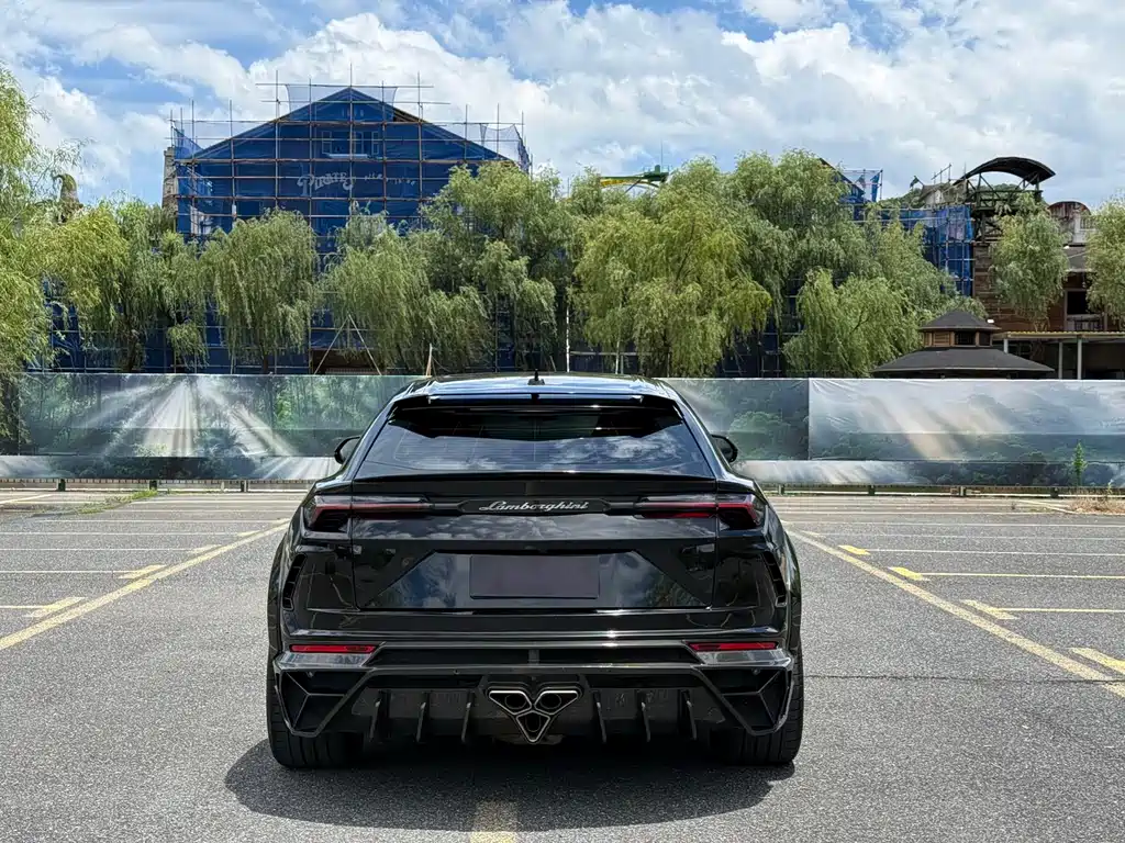 Lamborghini Urus 2021 4.0T V8
