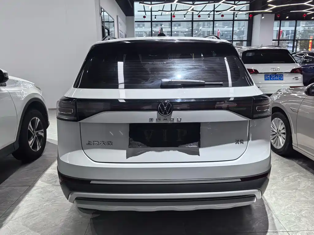 Volkswagen Tharu — миниатюра 4