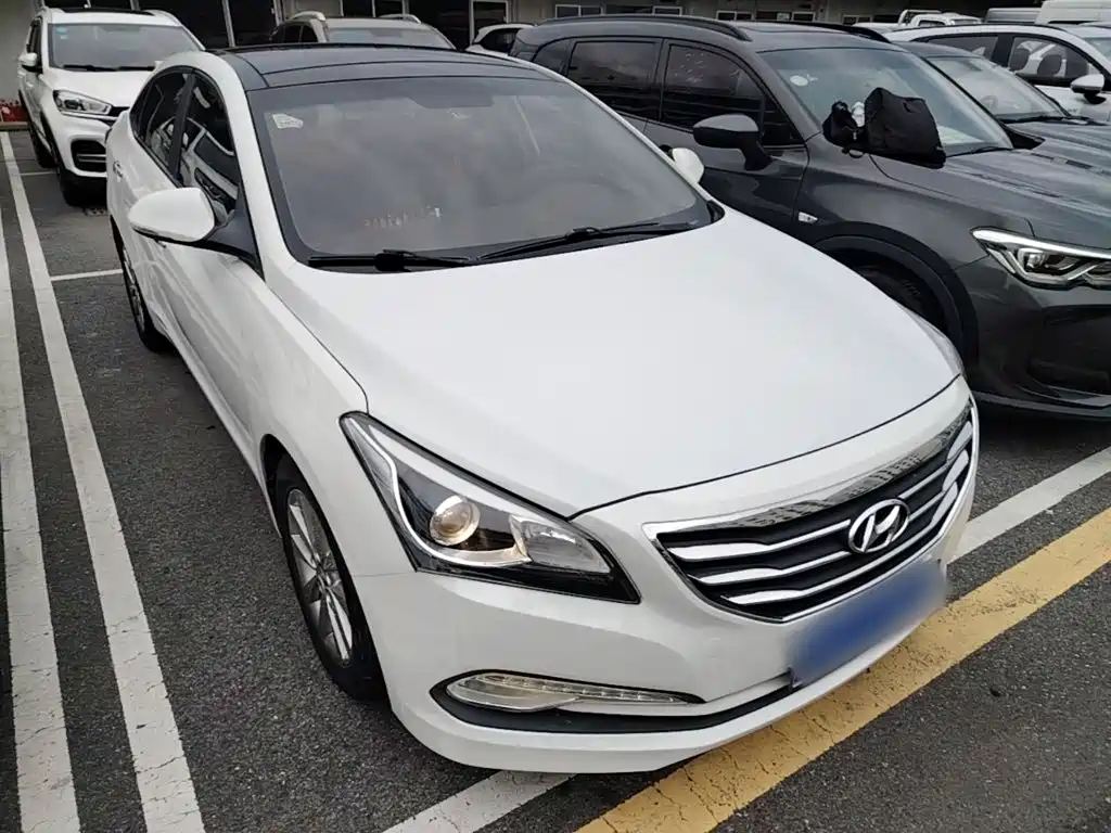 Hyundai Mistra 2014 1.8L AT GLS