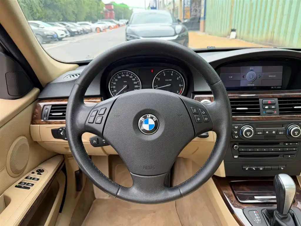 BMW 3 Series 3 2008 320i
