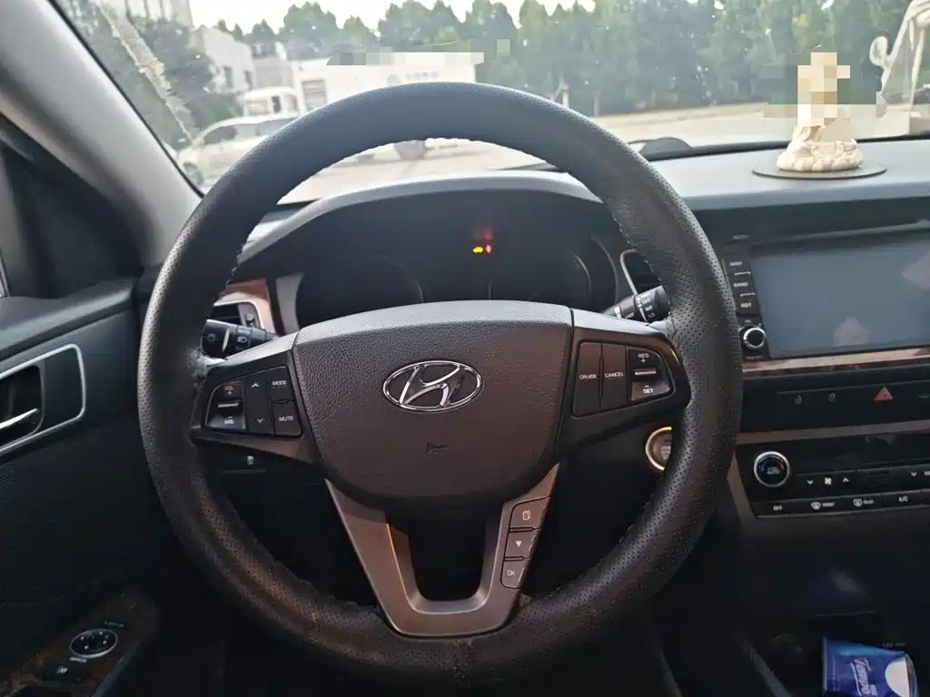 Hyundai Mistra — миниатюра 3