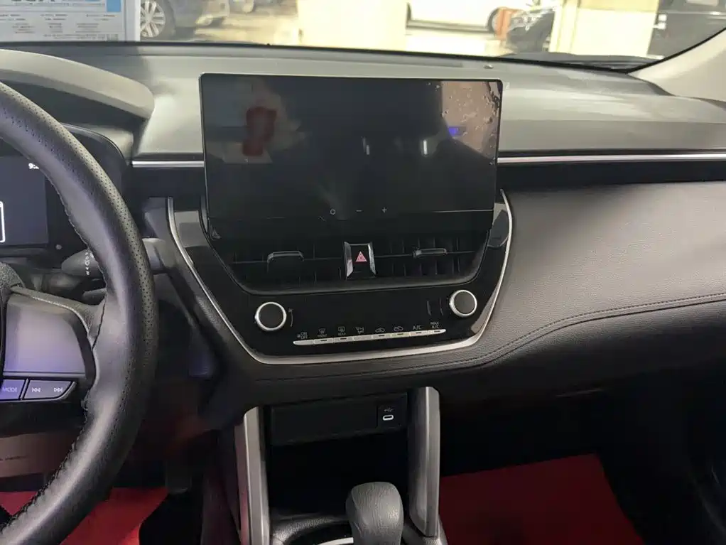 Toyota Frontlander — миниатюра 7