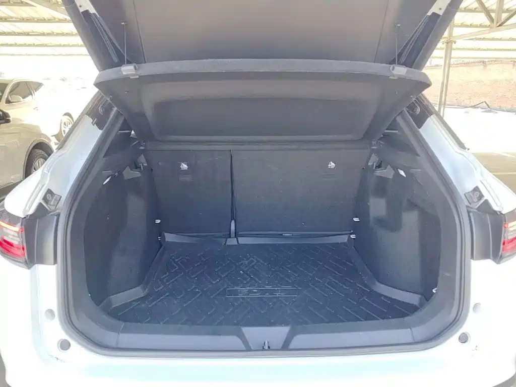 Volkswagen ID.4 X — миниатюра 19