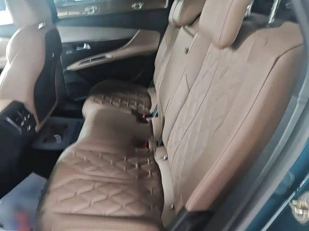 Peugeot 5008 — миниатюра 17