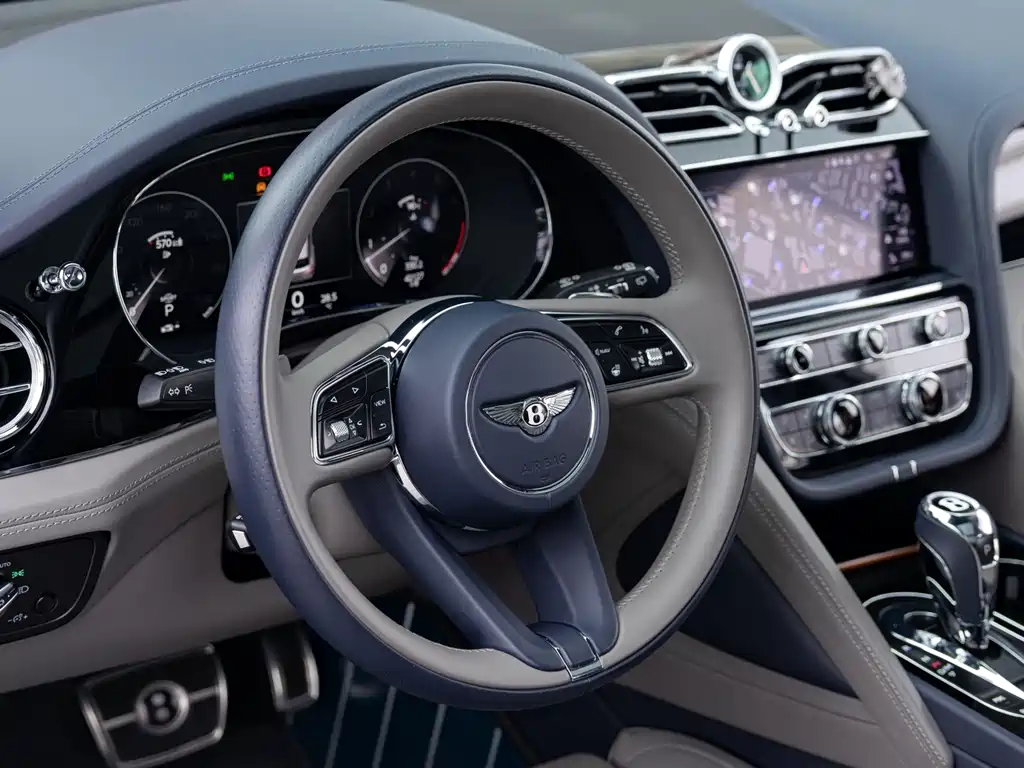 Bentley Bentayga 2022 4.0T V8