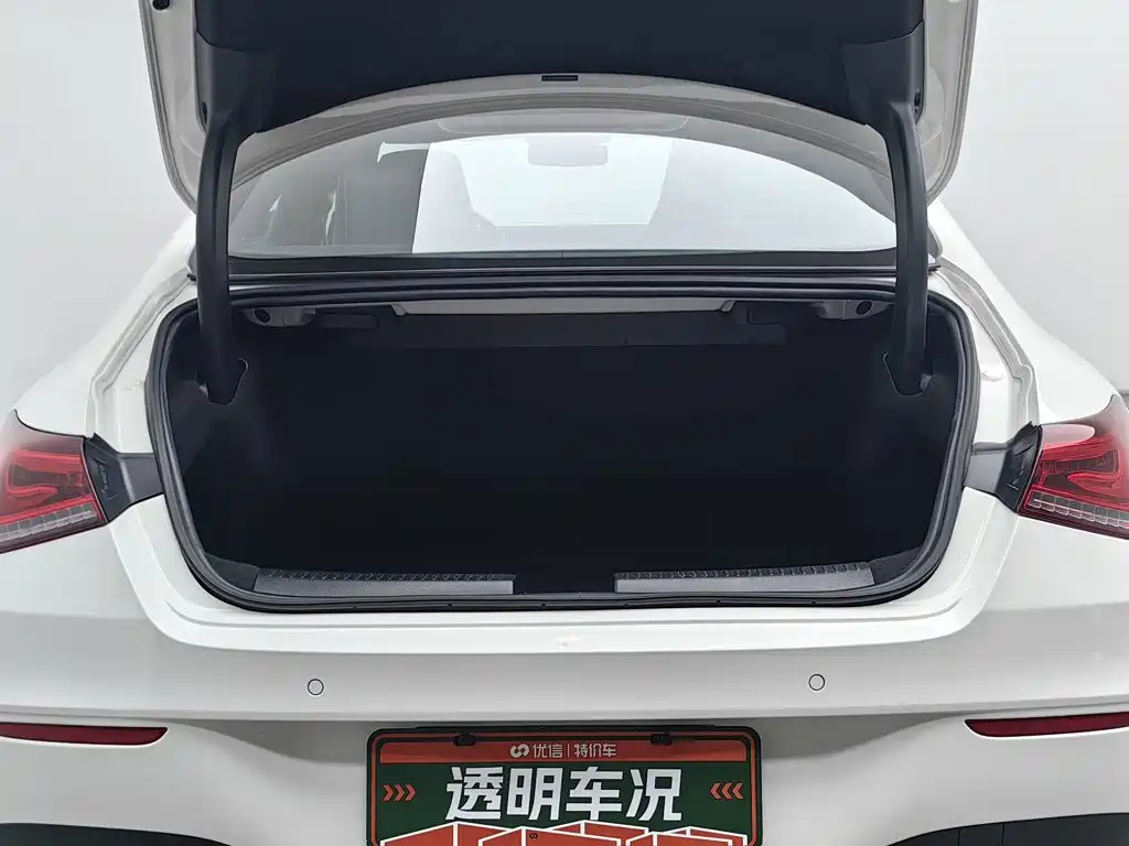 Mercedes-Benz CLA (Import) — миниатюра 16