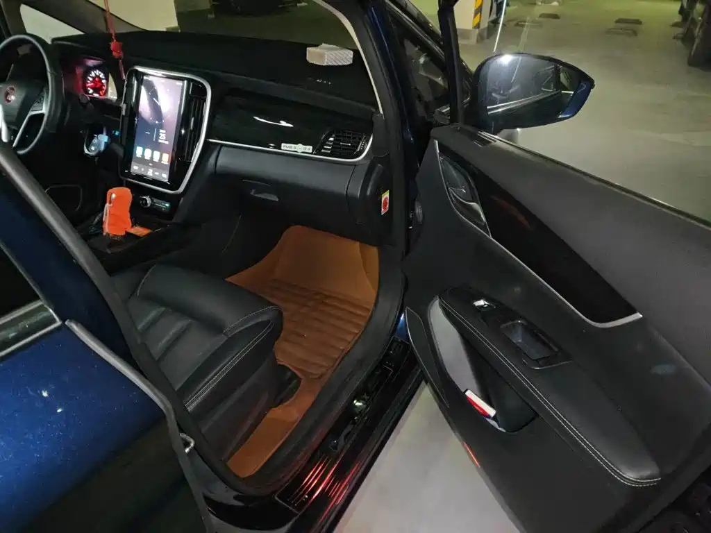 BYD MAX — миниатюра 19