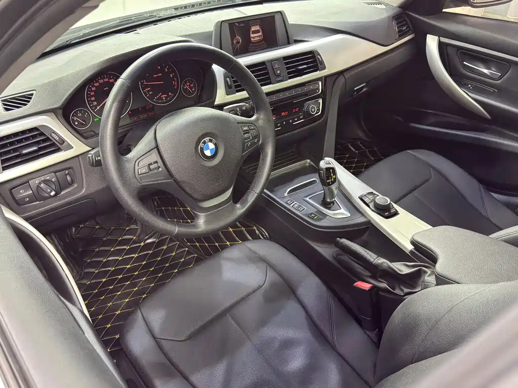 BMW 3 Series — миниатюра 17
