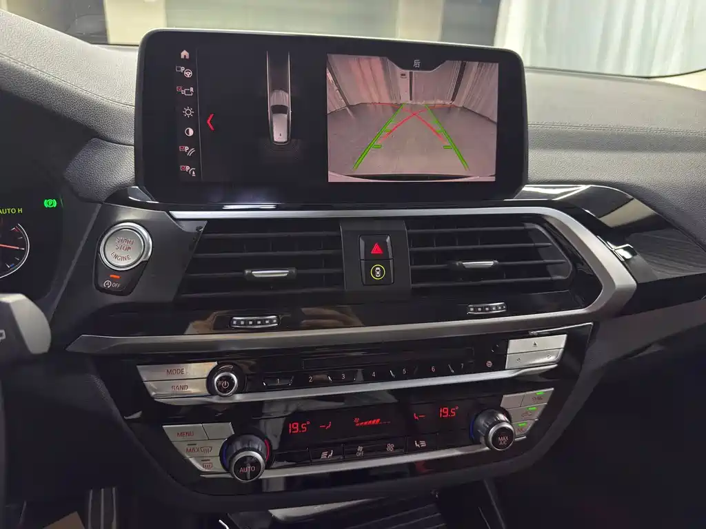 BMW X3 — миниатюра 14