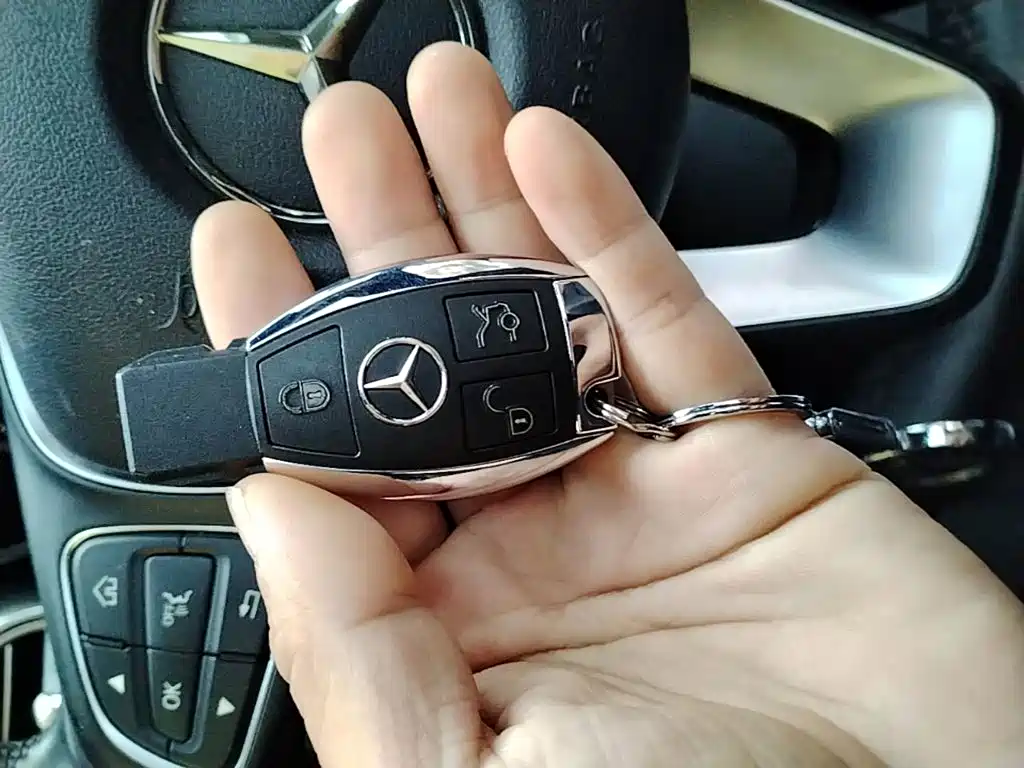 Mercedes-Benz GLC — миниатюра 9