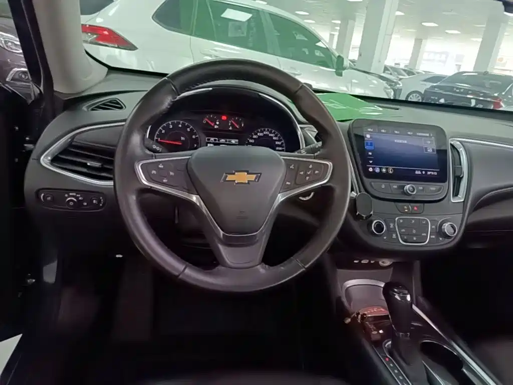 Chevrolet Malibu XL — миниатюра 11