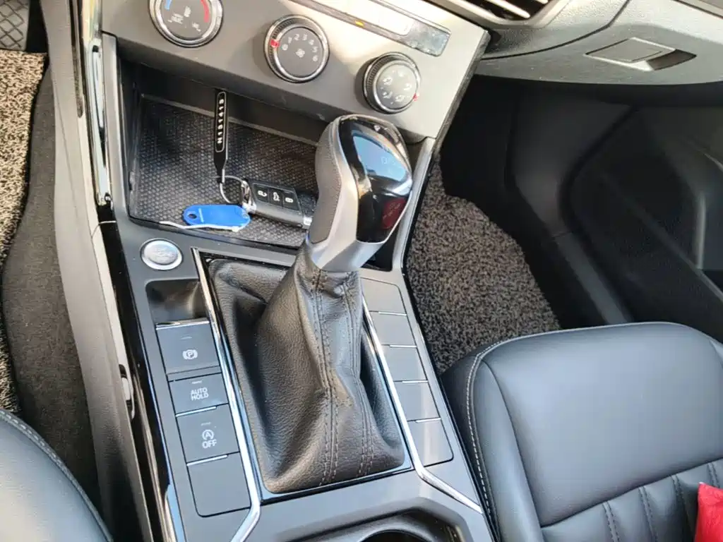 Volkswagen Passat — миниатюра 14