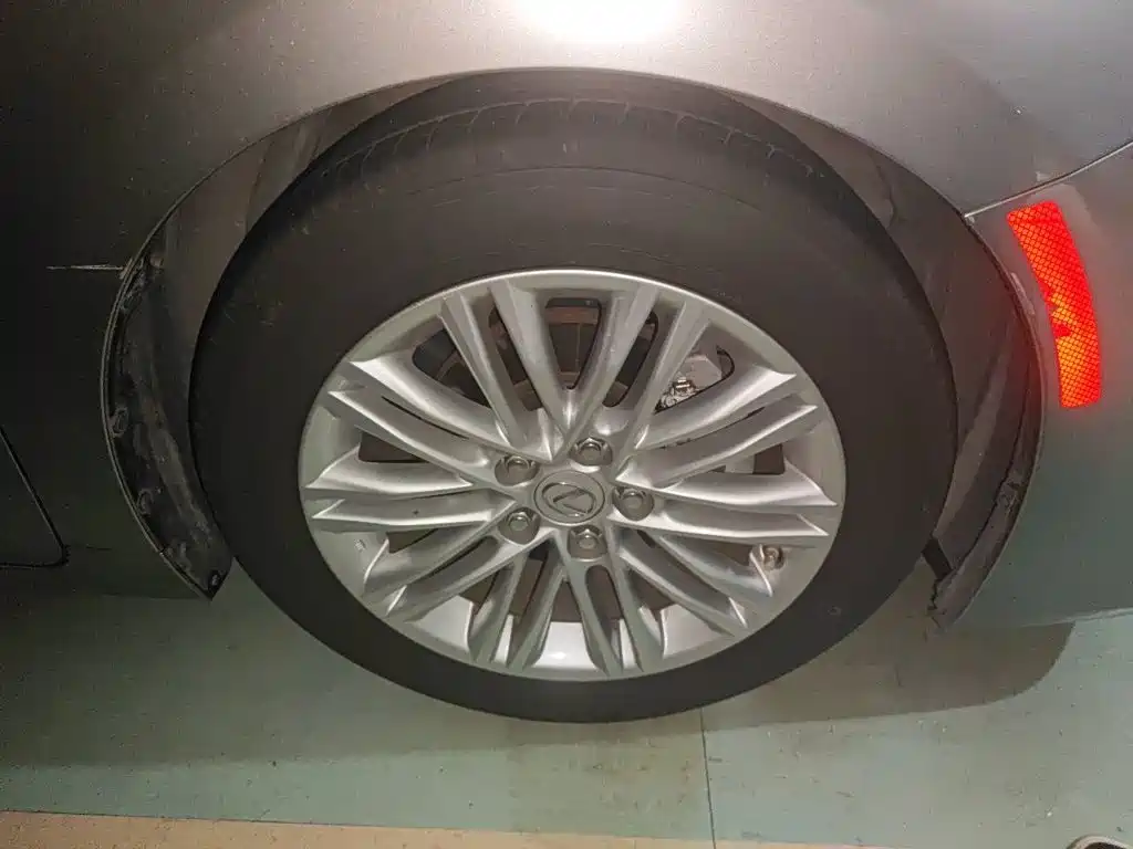 Lexus ES — миниатюра 22