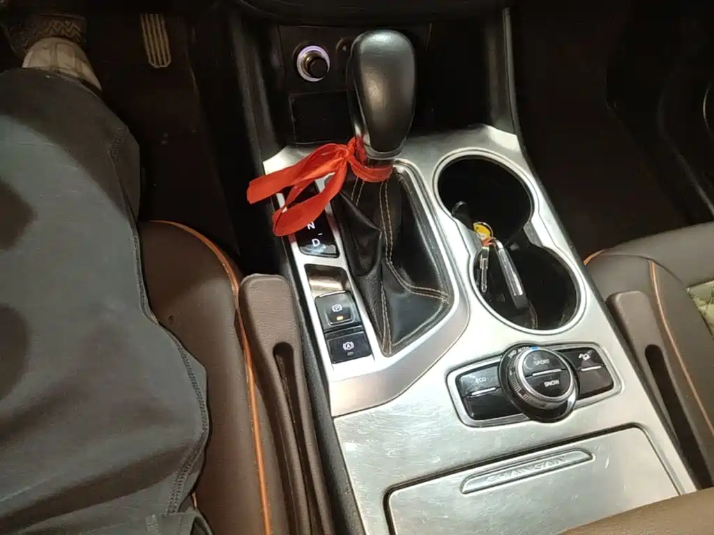 Changan CS95 — миниатюра 14
