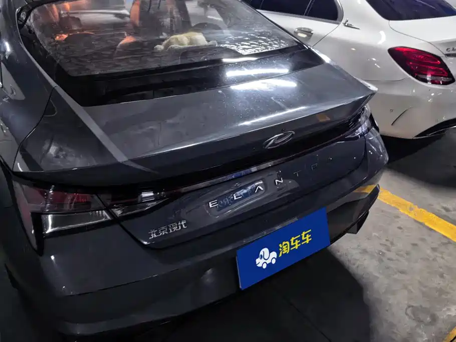 Hyundai Elantra — миниатюра 4