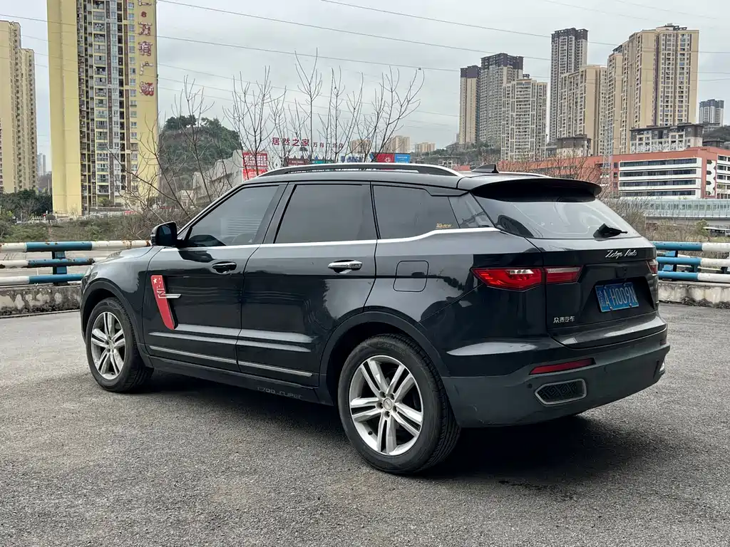ZOTYE T700