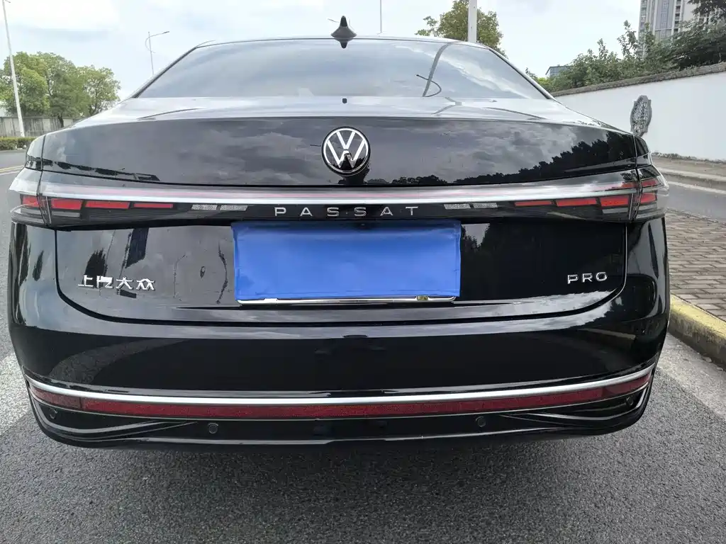 Volkswagen Passat — миниатюра 10
