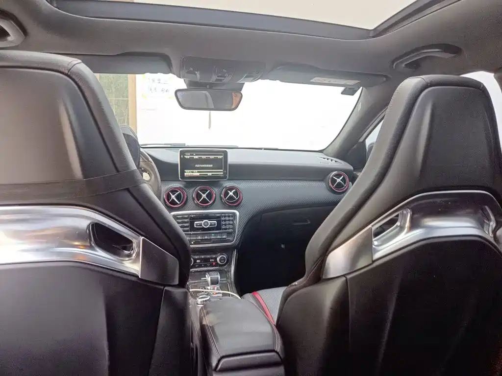 Mercedes-Benz A-Class AMG (Import) — миниатюра 9