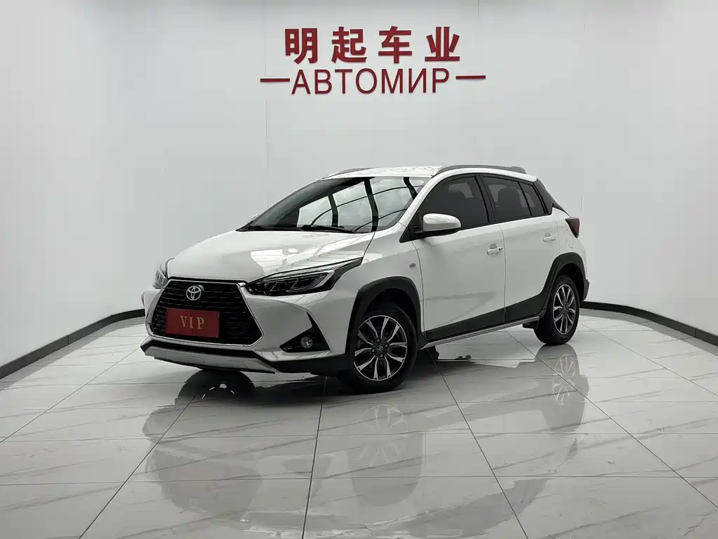 Toyota Yaris L