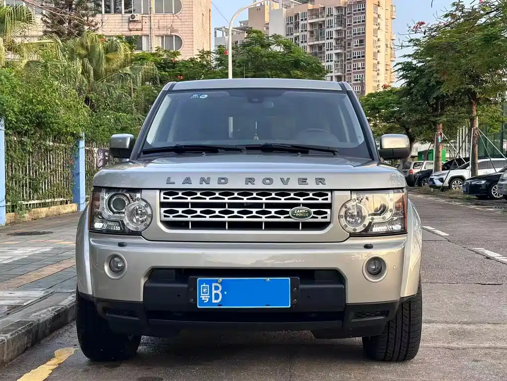 Land Rover Discovery 2010 3.0TDV6 HSE