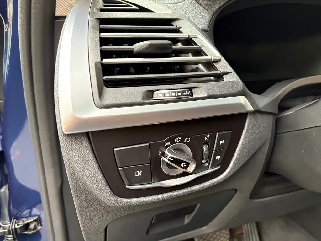 BMW X3 2022 xDrive30i Lead M